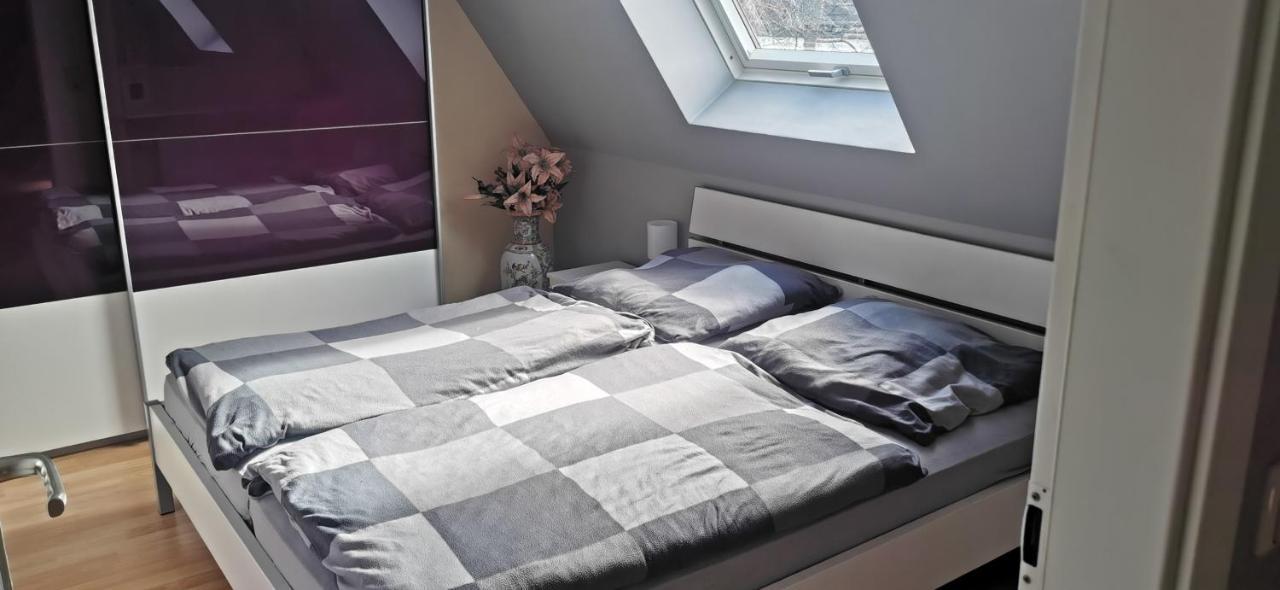 Apartment Großzügige Sehr Ruhig